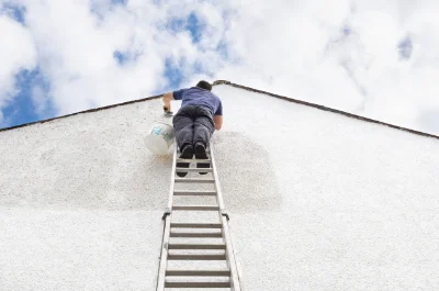 Peinture extérieure à Montpinchon — façades et ravalement